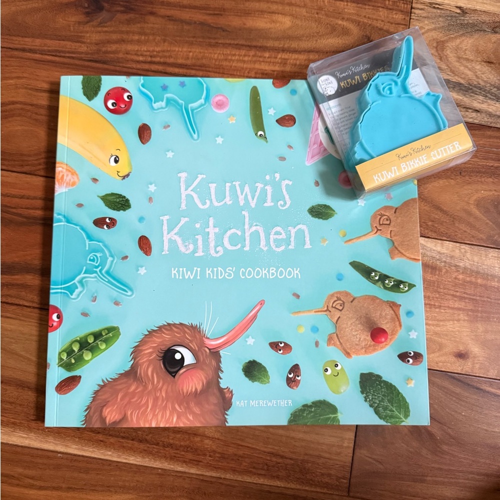 Kuwi the Kiwi Cookbook and Cutter